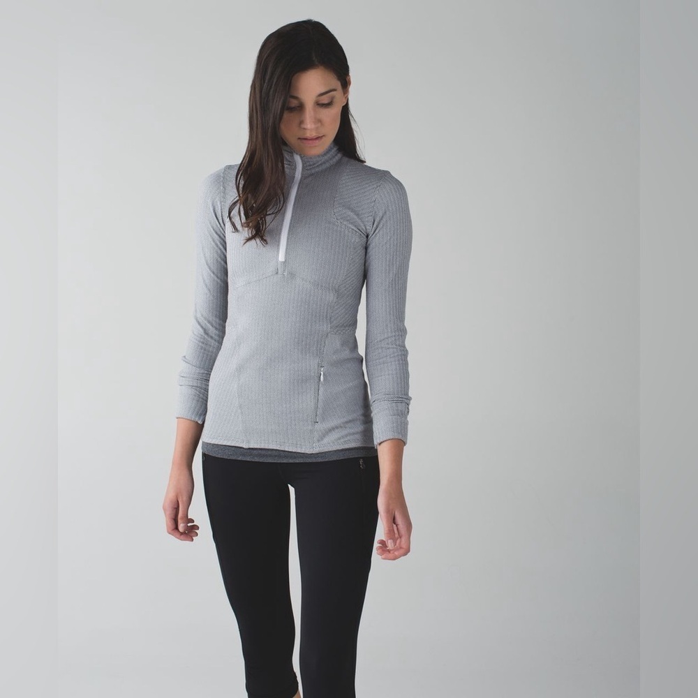 Lululemon Kanto Catch Me 1/2 Zip Size 8